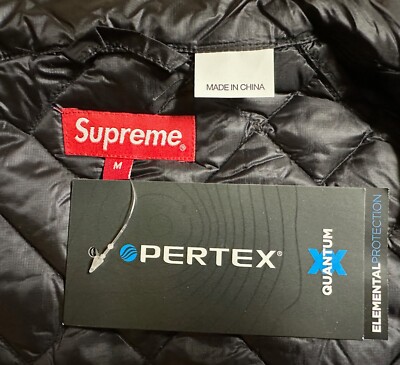 Supreme Spellout Quilted Lightweight Down Jacket Men's size Medium