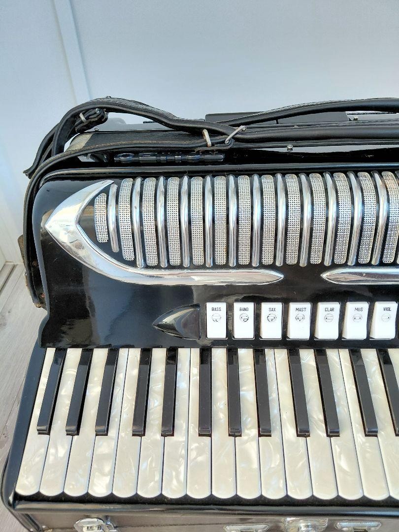 TOMBO GUERRINI 41 keys 120 bass accordion | eBay