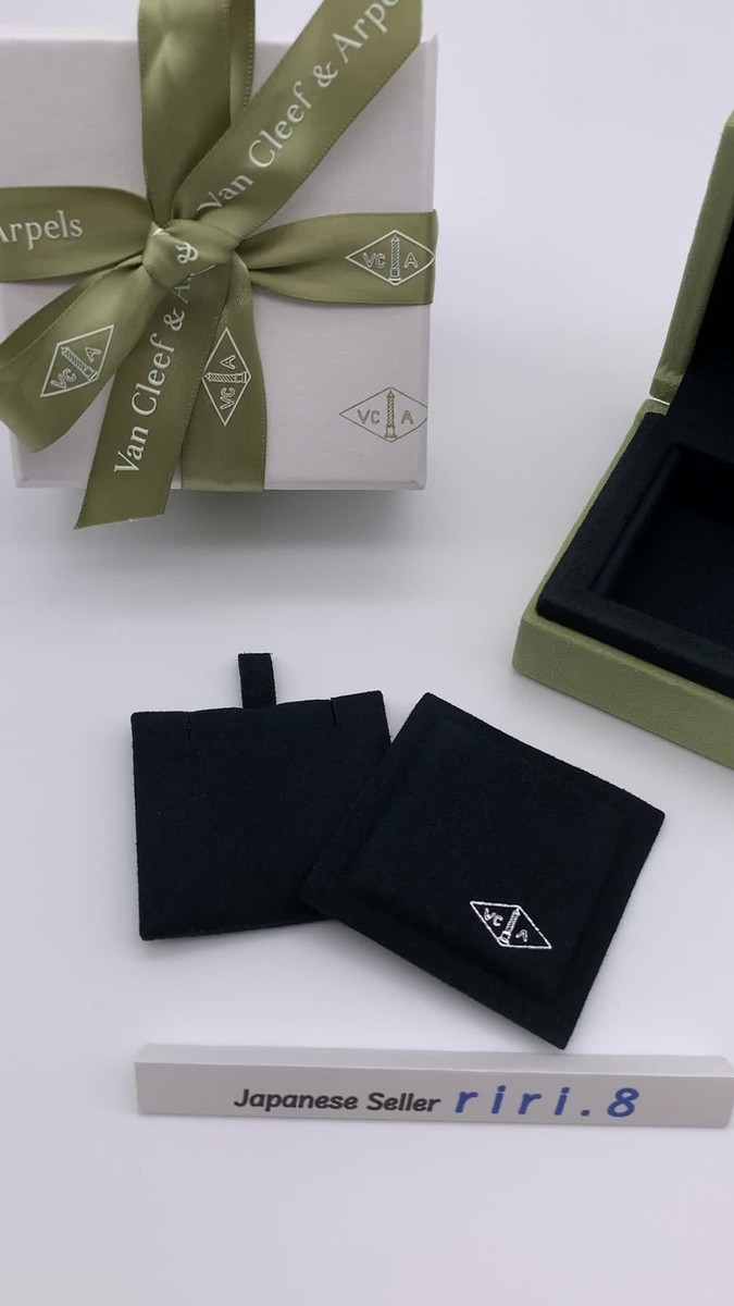 Van cleef & Arpels Necklace case Travel pouch VCA Jewelry Gift box