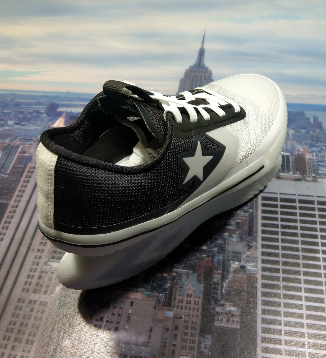 Converse All Star Pro BB Basketball Ox Low Top White/Black Size 8