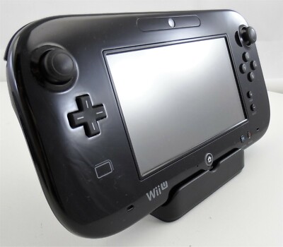 Nintendo Wii U 32GB Deluxe Set with Yoshi Wiimotes, 16GB SD Card
