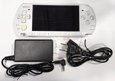 Sony PSP PEARL WHITE Portable Handheld Video Game Console System