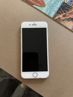 Apple iPhone 8 - 64GB - Silver (Unlocked) A1863 (CDMA + GSM) | eBay