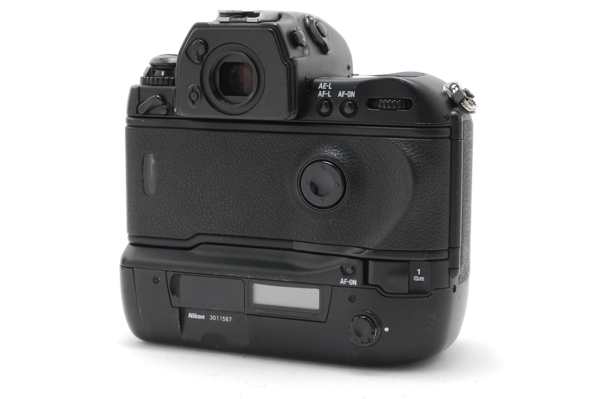 SALE [ N MINT ] Nikon F5 35mm SLR Film Camera Body Black F Mount