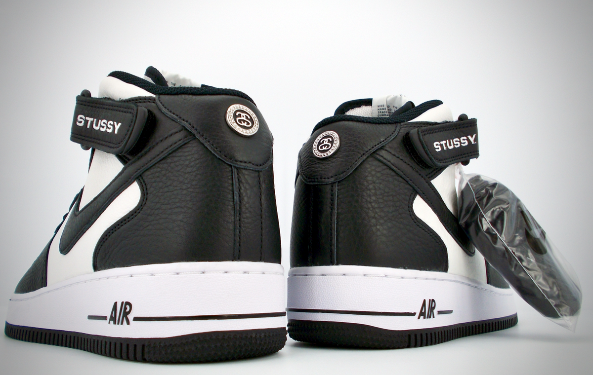 Nike Air Force 1 '07 Mid SP x Stüssy (DJ7840-002) Size 11.5 IN