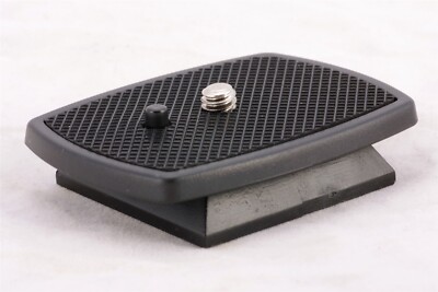 Quick Release Plate for Platinum Plus 5858DLX Tripod by Sunpak QR