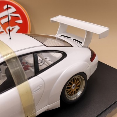 AUTOart 1/18 Porsche 911 GT3R Upgraded version White 77822