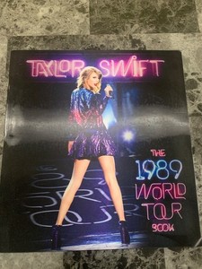 Taylor Swift 1989 Tour Book | eBay