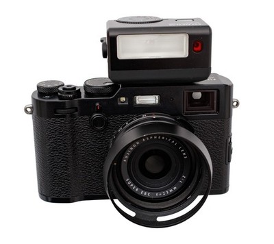 Fujifilm X100F 24 MP Digital Camera Black EF-X20 Flash Original