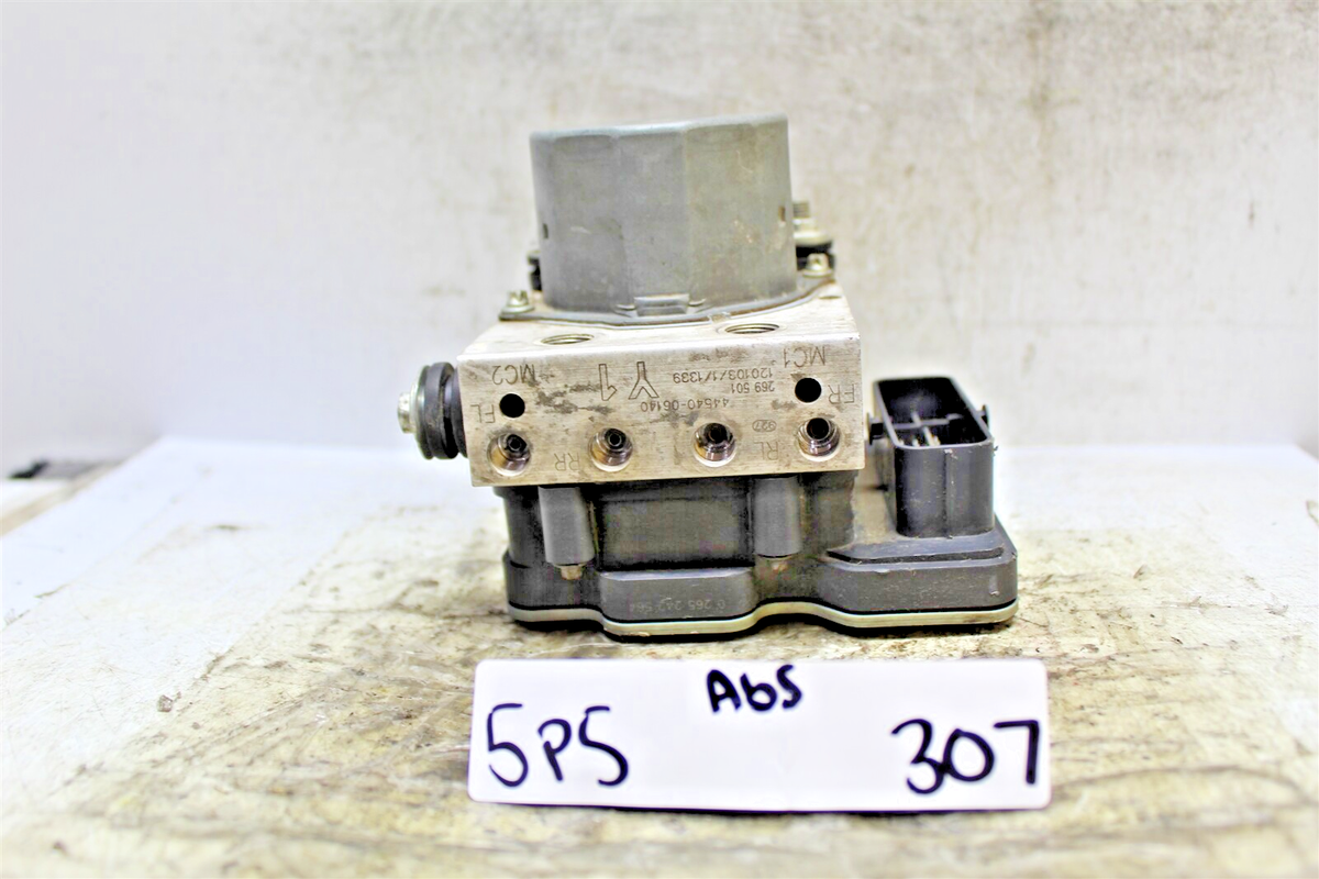 4454006140 Toyota Camry 2012 ABS Antilock Brake Pump Control