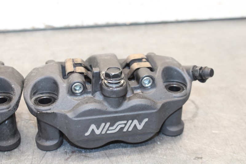 13-18 KAWASAKI NINJA ZX6R RIGHT LEFT FRONT BRAKE CALIPER SET PAIR