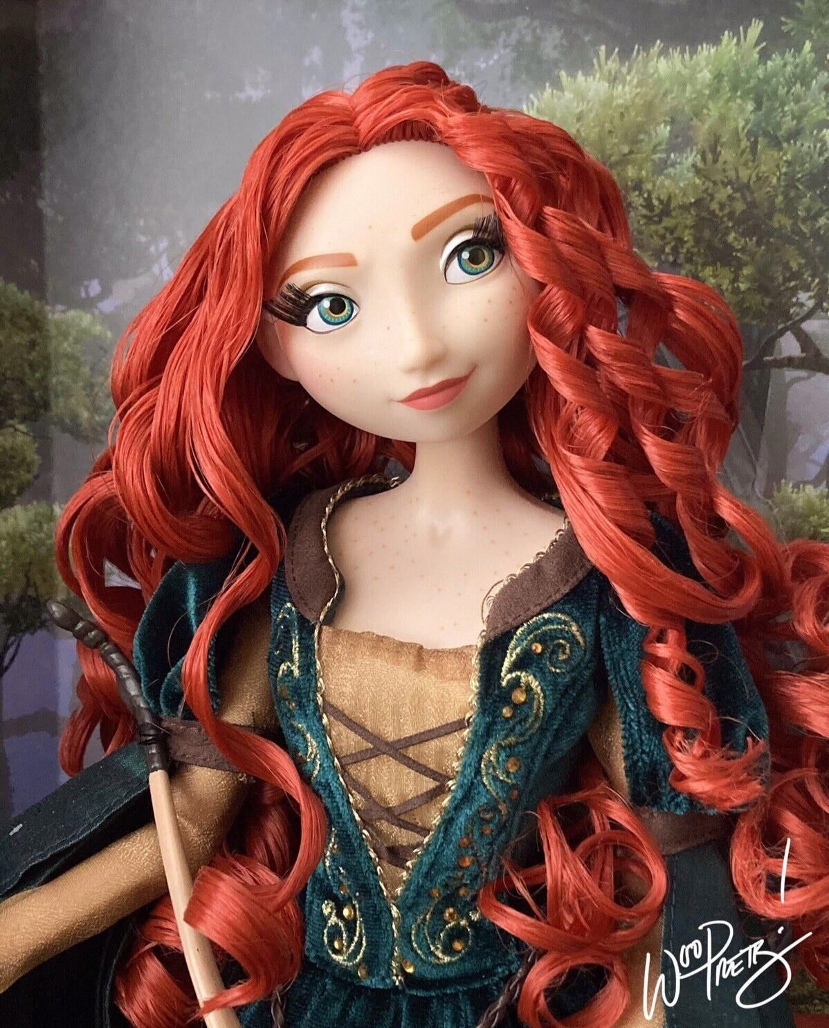 2022 LIMITED EDITION Disney Brave 10th Anniversary MERIDA 17