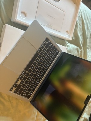 Apple MacBook Air 13