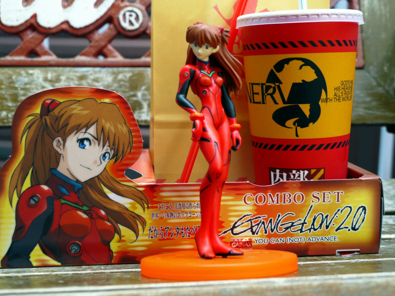 ヱヴァンゲリヲン新劇場版：破」公開、アスカフィギュア付き数量限定
