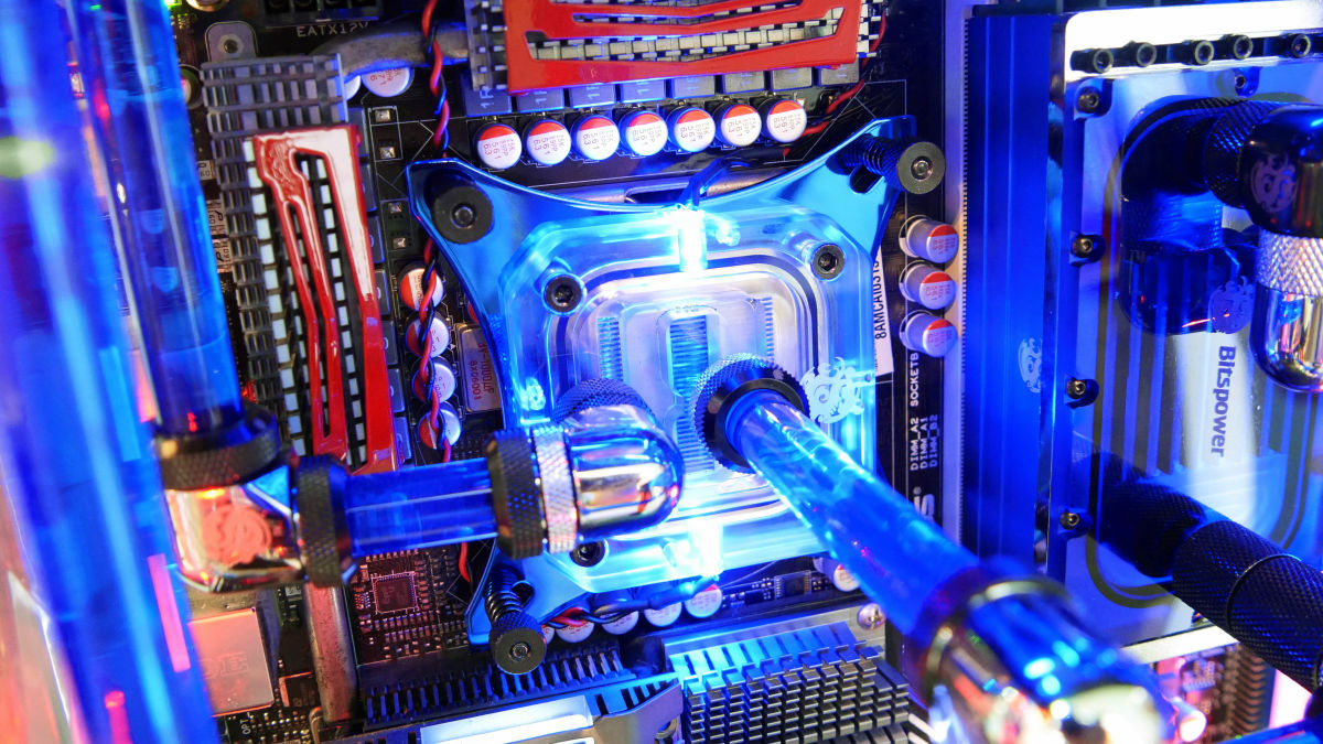 COMPUTEX TAIPEI 2015の自作PCブースを席巻した水冷クーラー