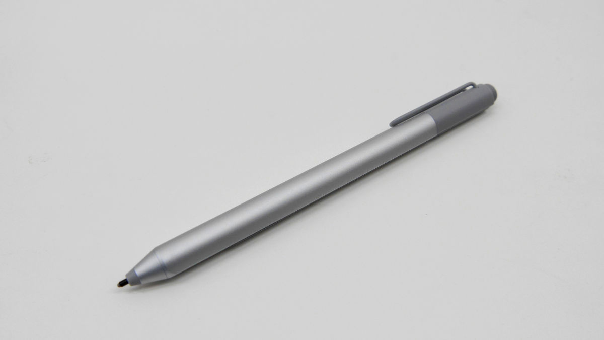 1024段階の筆圧感知と「消しゴム」トップボタン採用のSurface Pro 4の