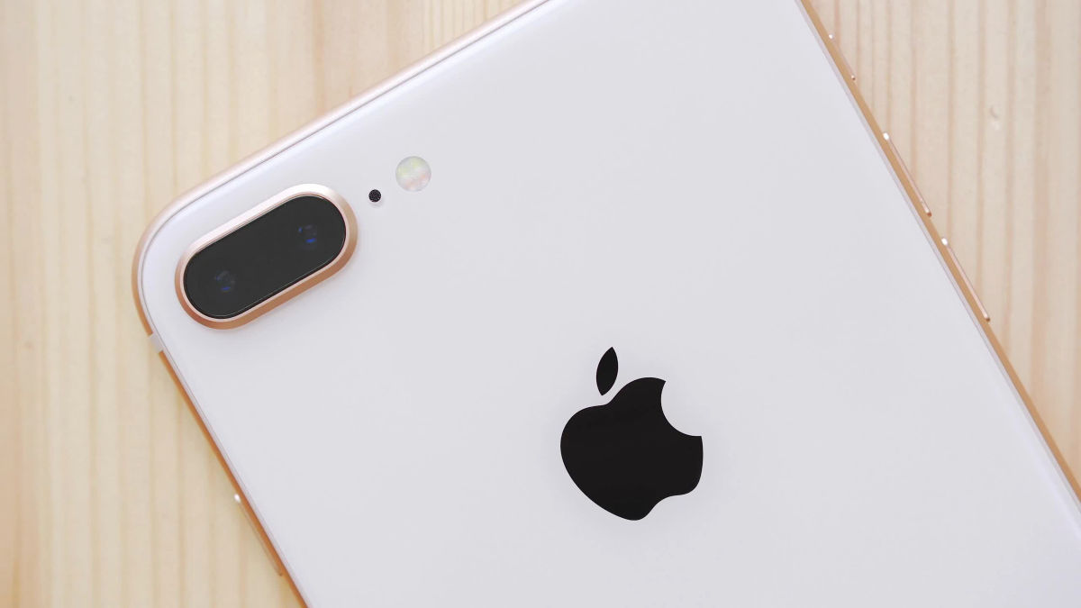 iPhone 8は買いなのか？iPhone 8とiPhone 7の違いをムービーでわかり