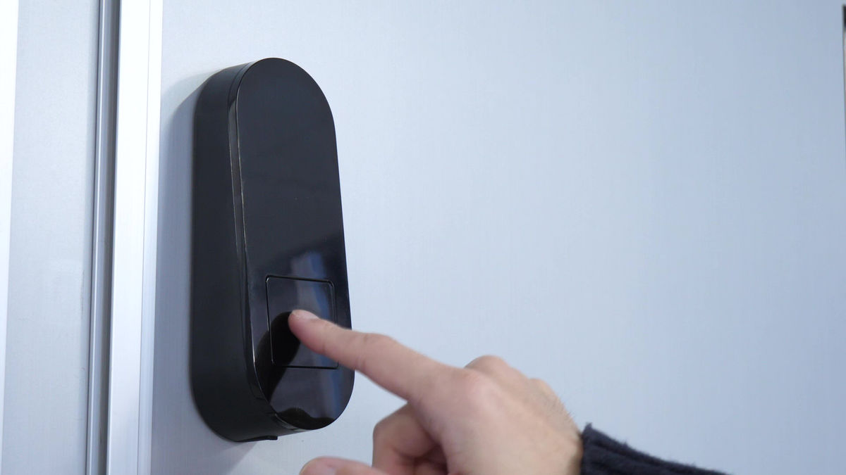 スマホ・カードキー・暗証番号で解錠可能でハンズフリーでの帰宅も実現