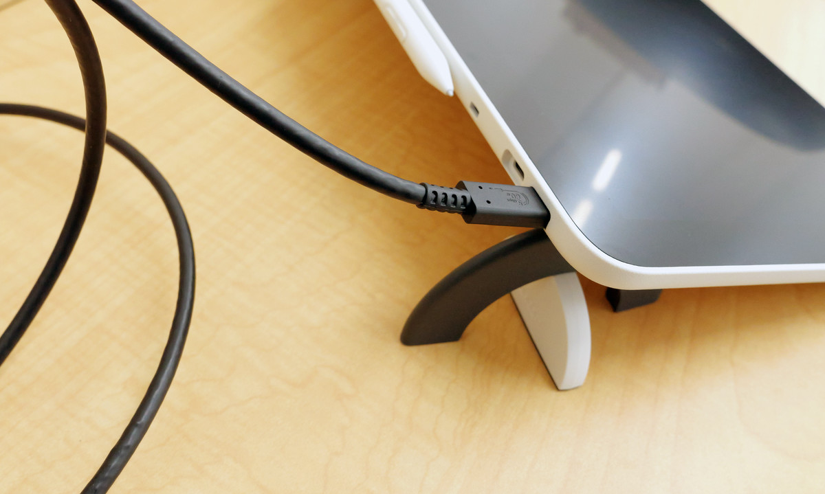 WacomOne 液晶タブレット13 touch USB-C DTH134W0D 楽天市場】Wacom