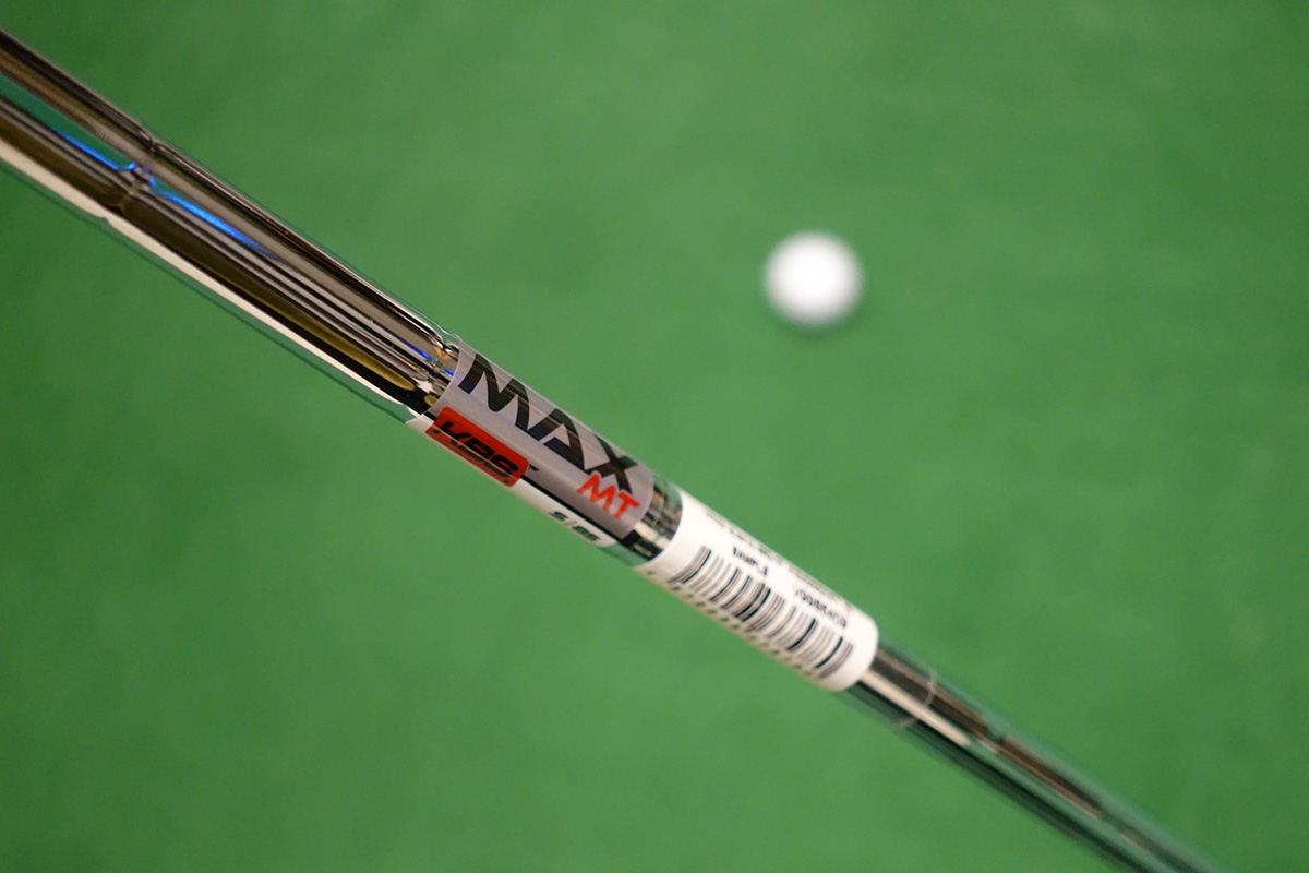 標準スチールシャフトの「KBS MAX MT85 JP」は、硬めでしっかり感が