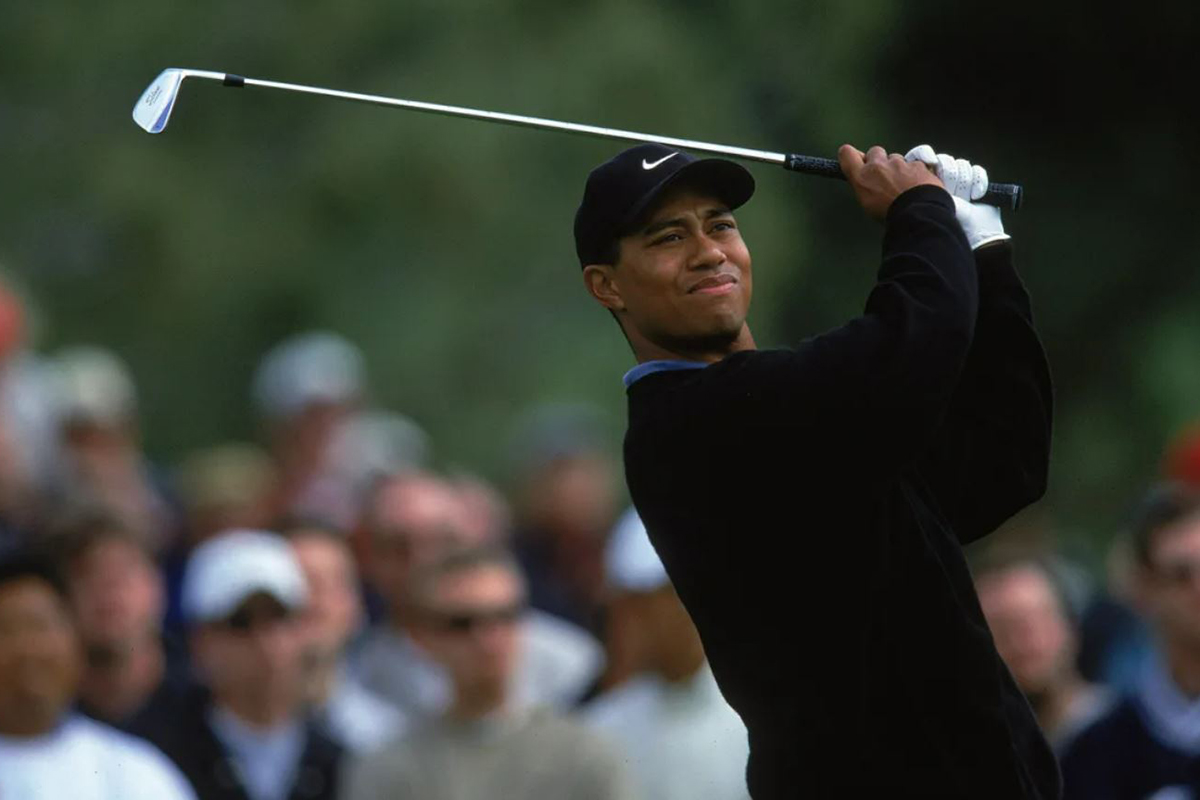 タイガー・ウッズのアイアンセットが約6億4000万円で落札 【PGAツアー