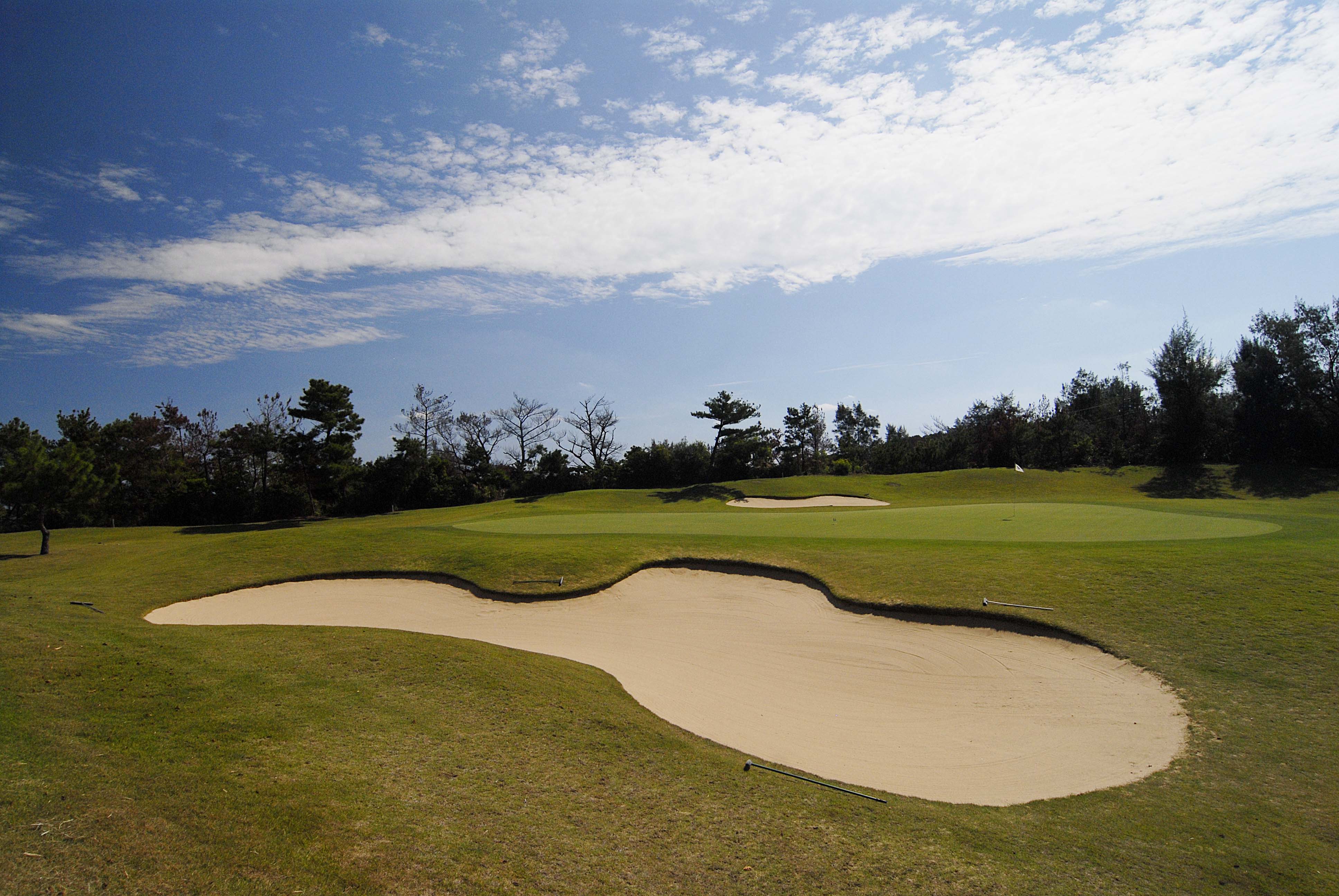 宜野座カントリークラブを予約する｜GDOゴルフ場予約