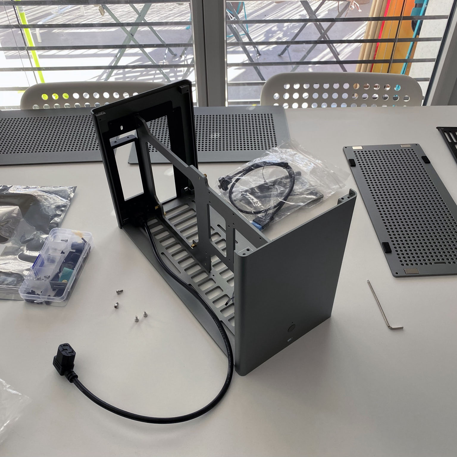 Log - 3700X & RTX 3080 in the Aklla A4 Pro | SFF.Network