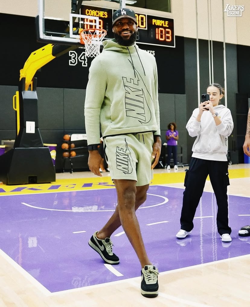 レブロン・ジェームズのファッション コレクション -2024年12月