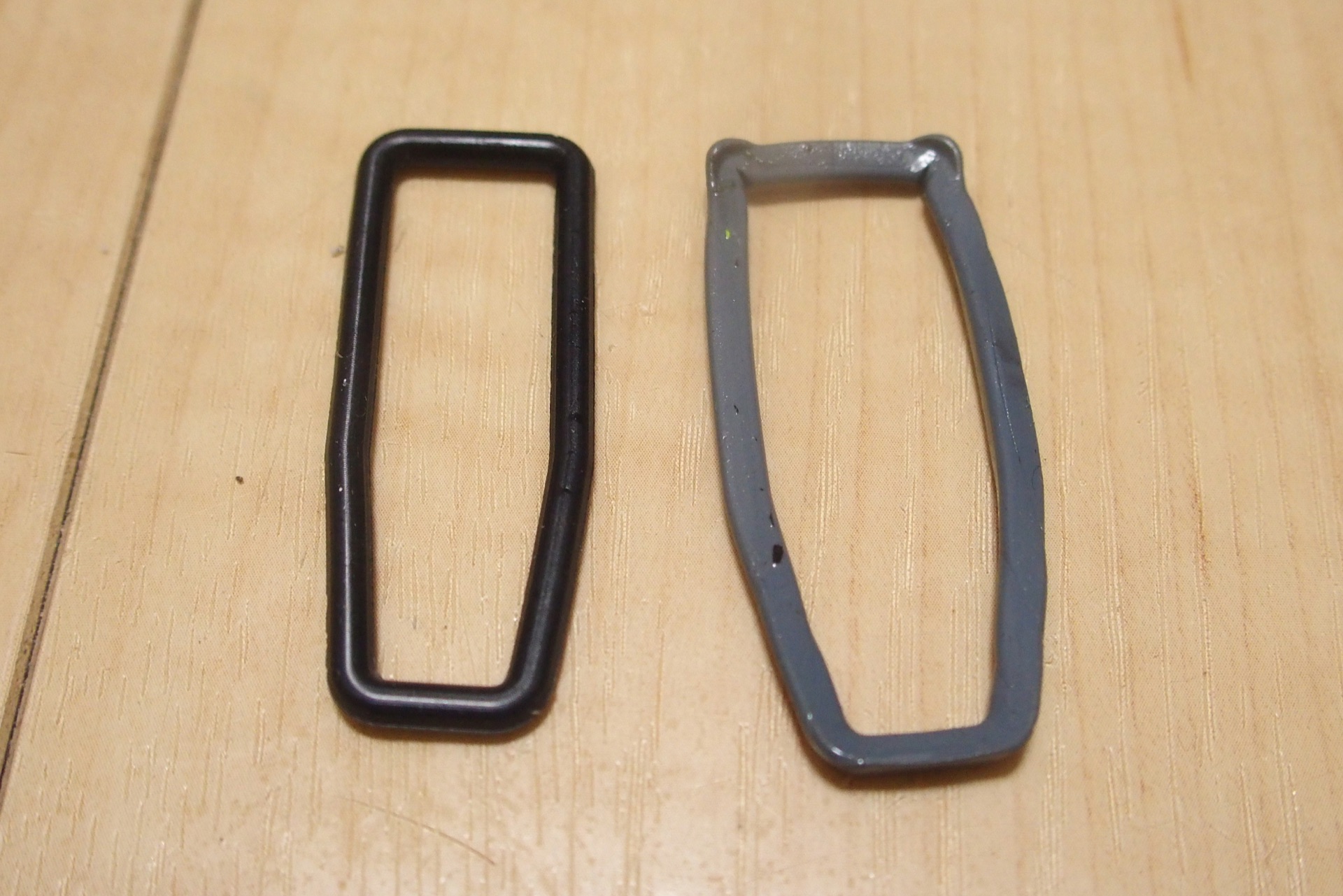 ガス漏れを起こしたウエスタンアームズ M4用マガジンを修理しました