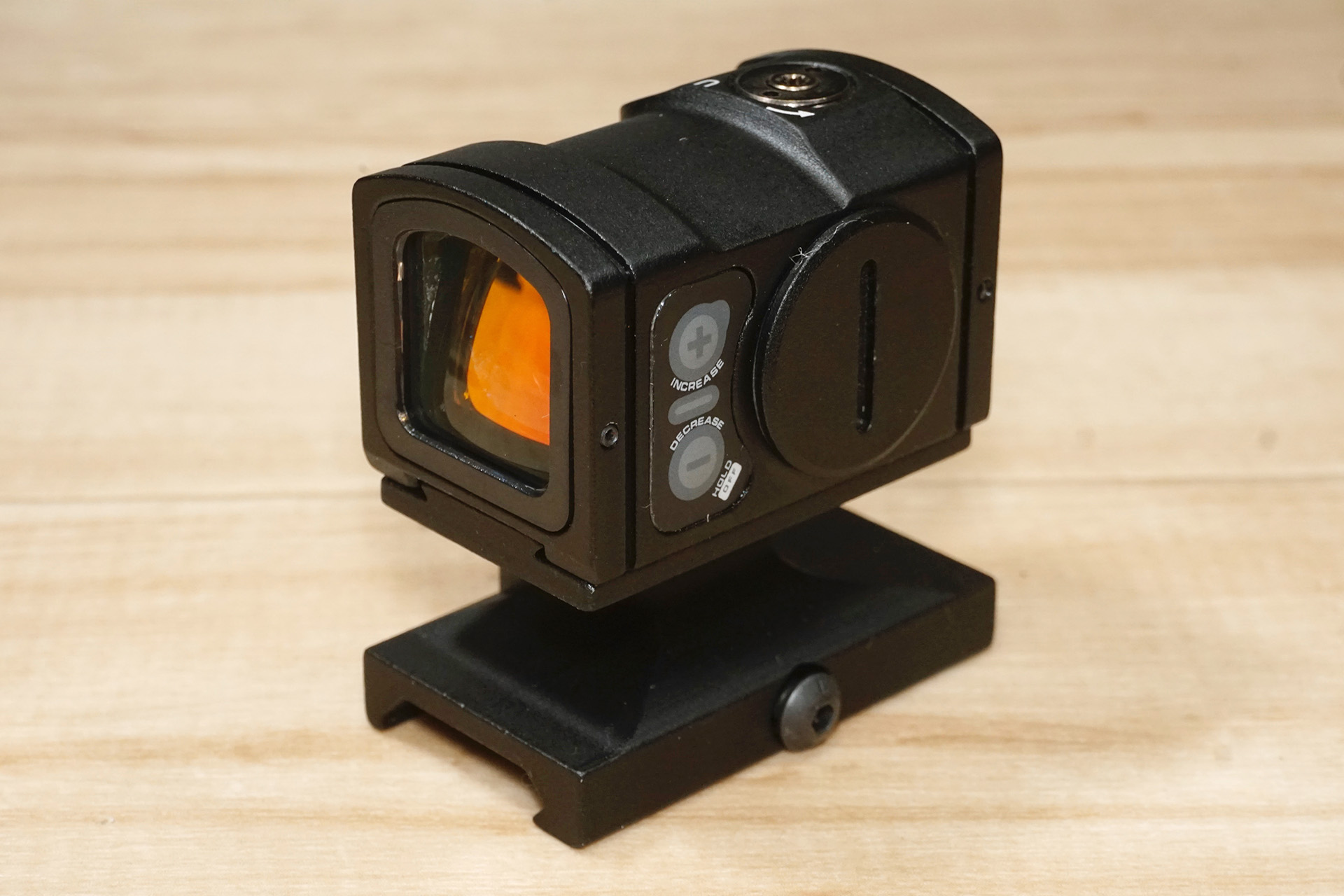 Aim-O製 Aimpoint ACRO P-2スタイル レプリカドットサイトを買ってみた