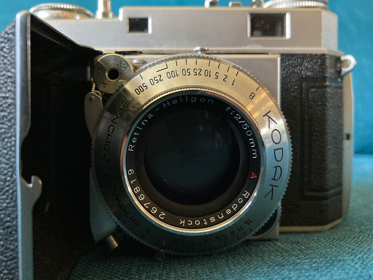 Kodak Retina IIa with a Rodenstock lens - Down the Road