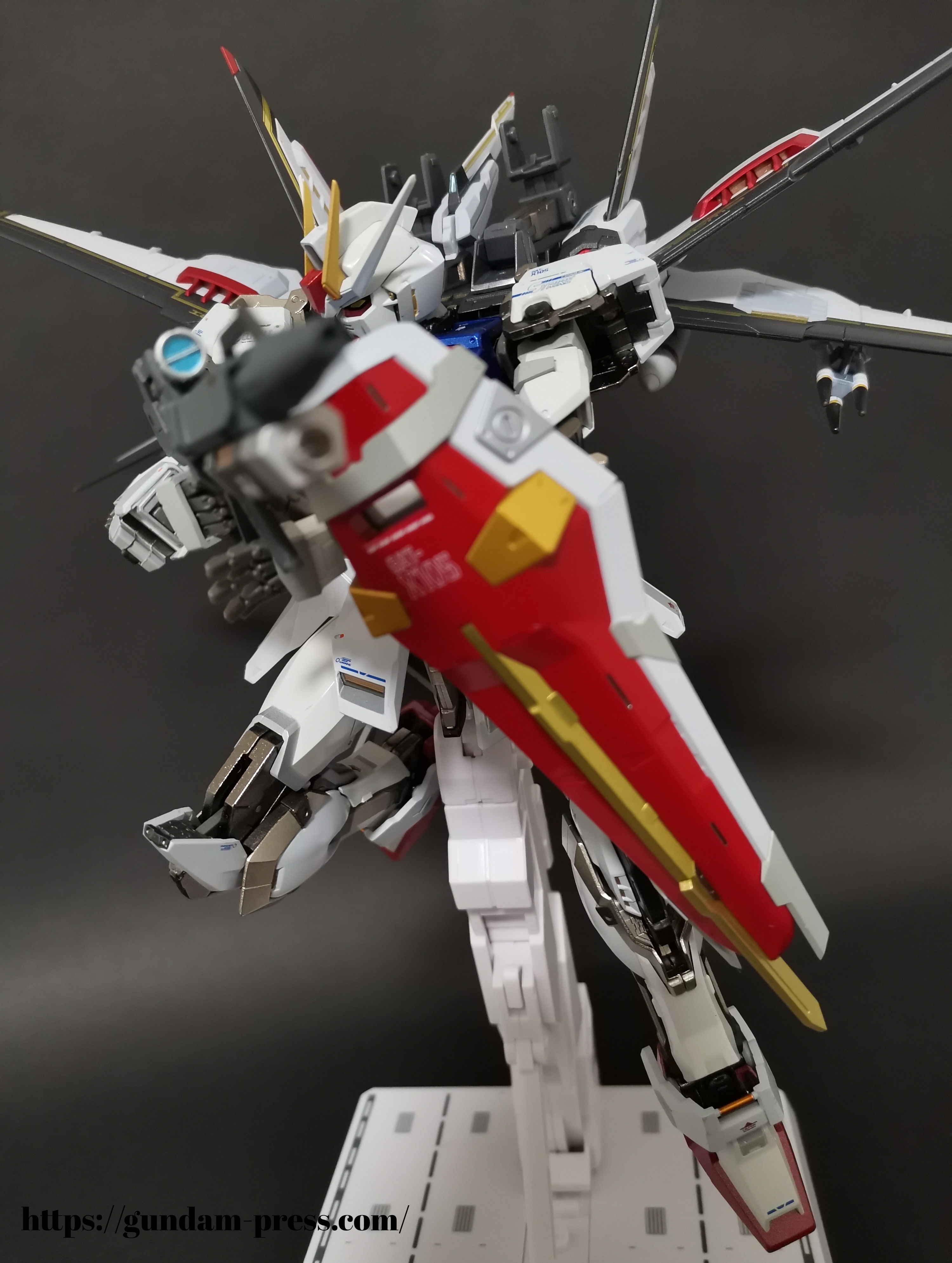 METAL BUILD(メタルビルド) ストライク オオトリ装備 オルタナティブ S