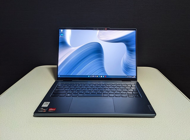レビュー】Lenovo Yoga 770、Ryzen 7 6800U搭載で動画編集もOK。