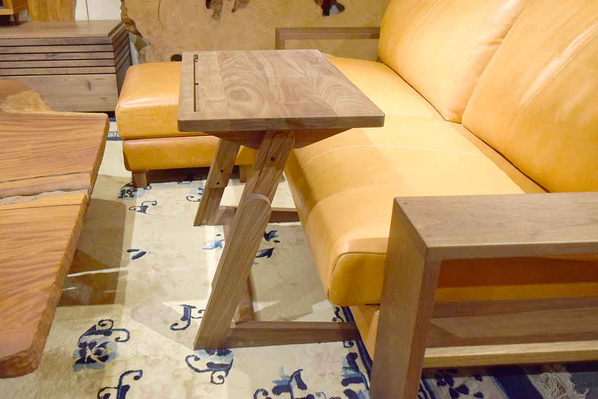 大川家具ウォールナット無垢テーブル | 大川人気のおすすめ家具屋