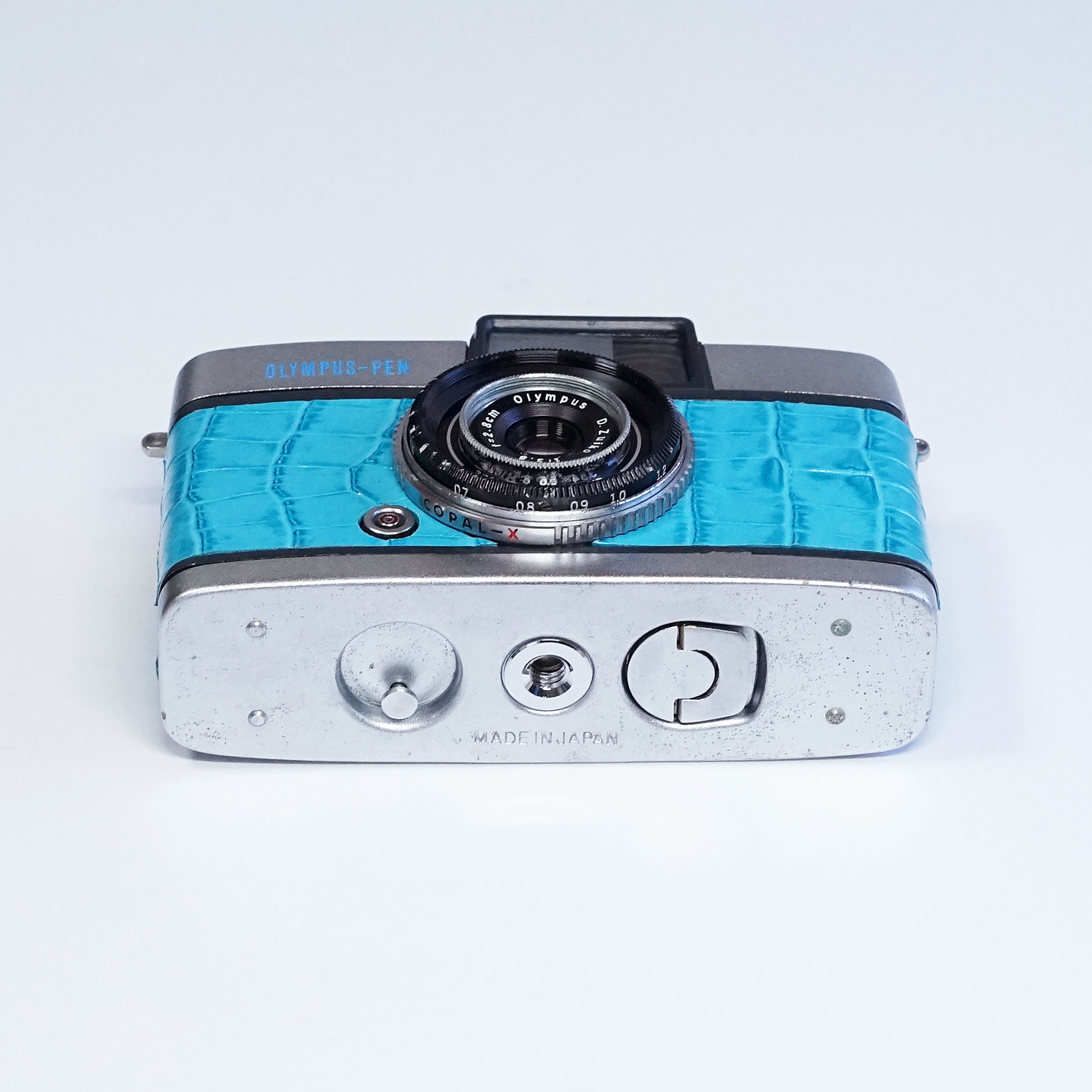 限定カラーカメラ OLYMPUS 初代PEN ¥14,800（中古 35mmフィルム ハーフ