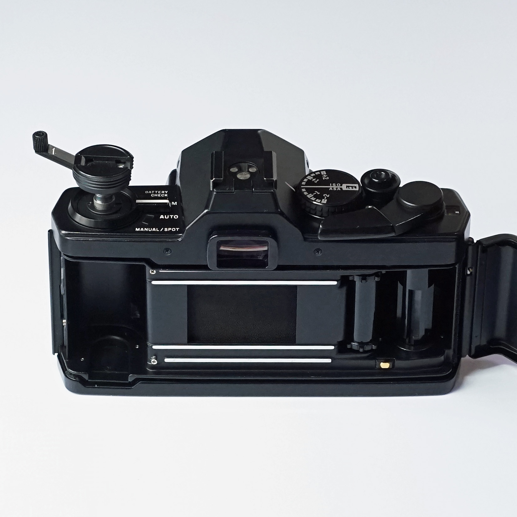 OLYMPUS OM-2 SPOT/PROGRAM ¥24,800（中古 フィルムカメラ 35mm 一眼