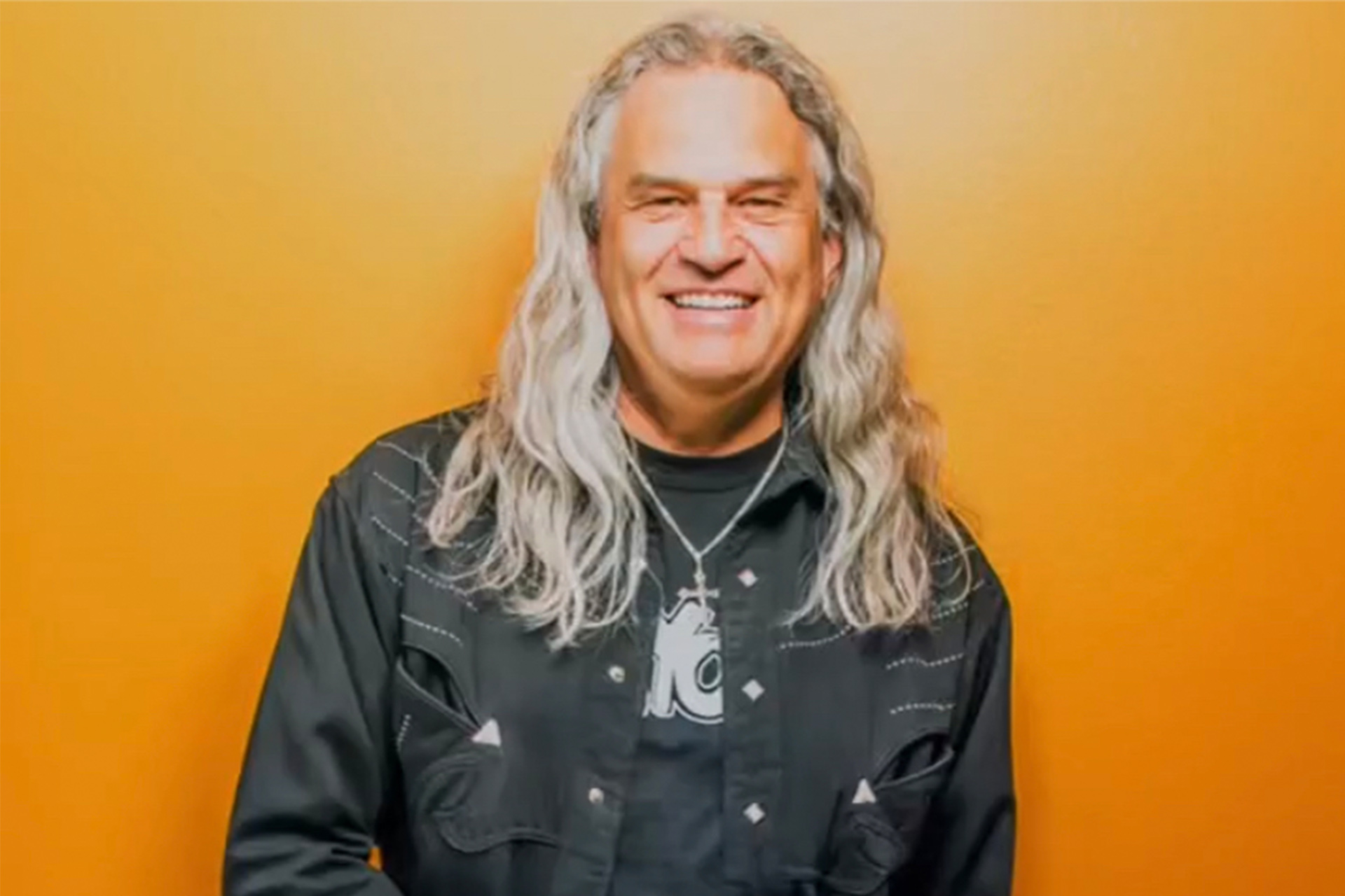 Preview: Junior Vasquez and his West Texas high plains music