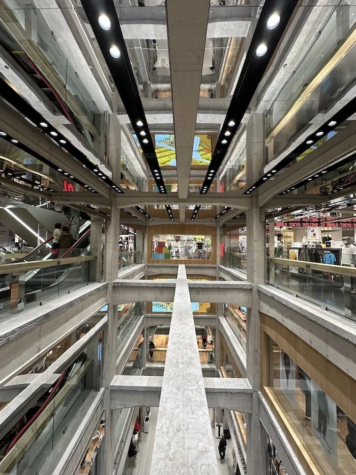 東京で（日本で）みられる ヘルツォーク&ド・ムーロンが手がけた3つの