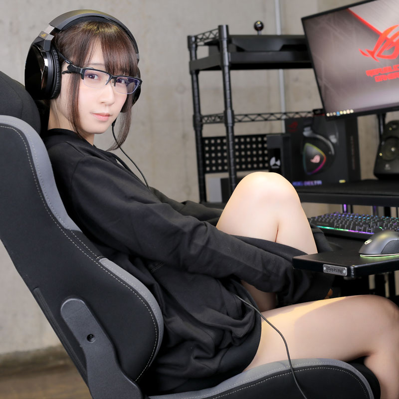 バウヒュッテから可変フレームの「ゲーミングメガネ BGG-01-BK」が発売