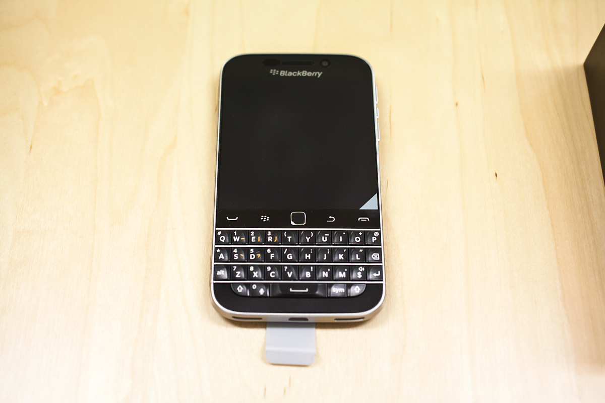 BlackBerry Classic, the long-awaited BlackBerry fan, has arrived