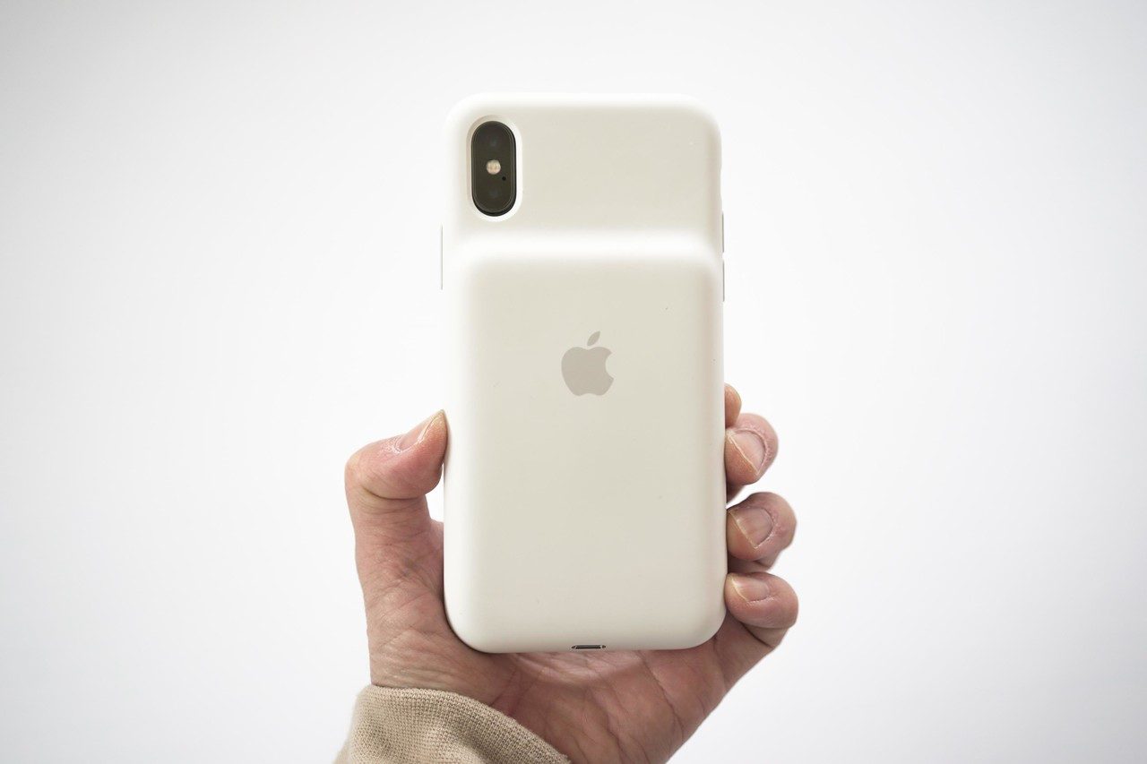 iPhone XでiPhone Xs アップル純正スマートバッテリーケース使える？