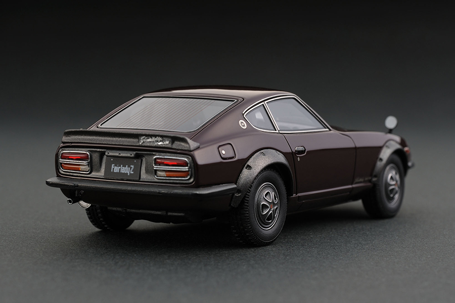 IG0164 1/43 Nissan Fairlady Z-G (HS30) Maroon | LINE UP | ignition