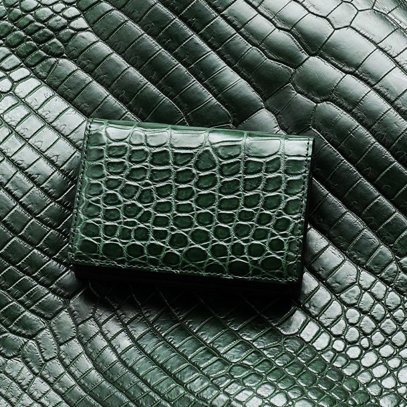 池田工芸】《 創業80年記念クロコ 》革もビジネスも一期一会の出会いを