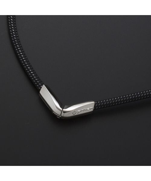 ネックレス RAKUWAネックX50 Vタイプ シルバー 50CM | ファイテン