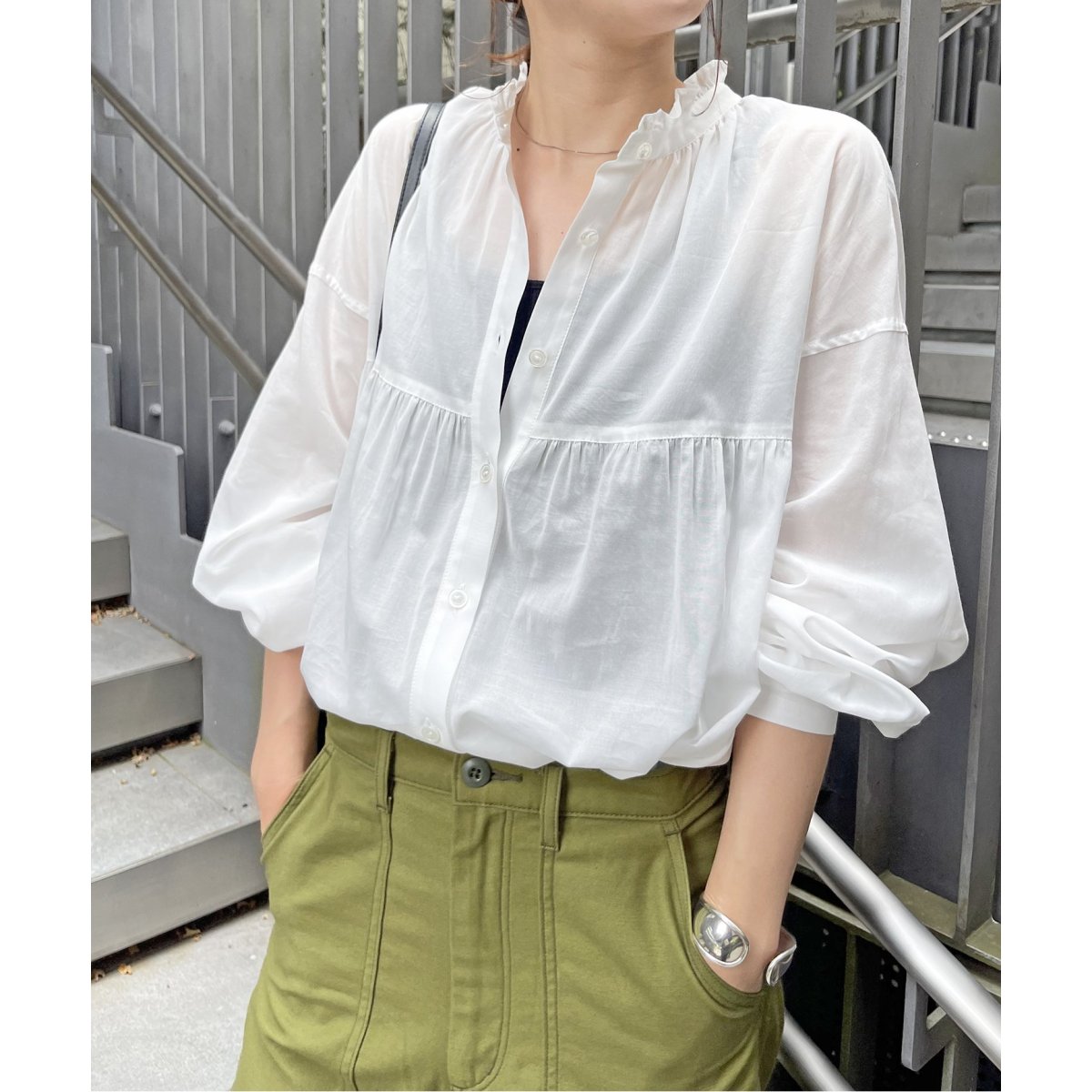 シアーフリルカラーブラウス | スピック＆スパン(Spick and Span