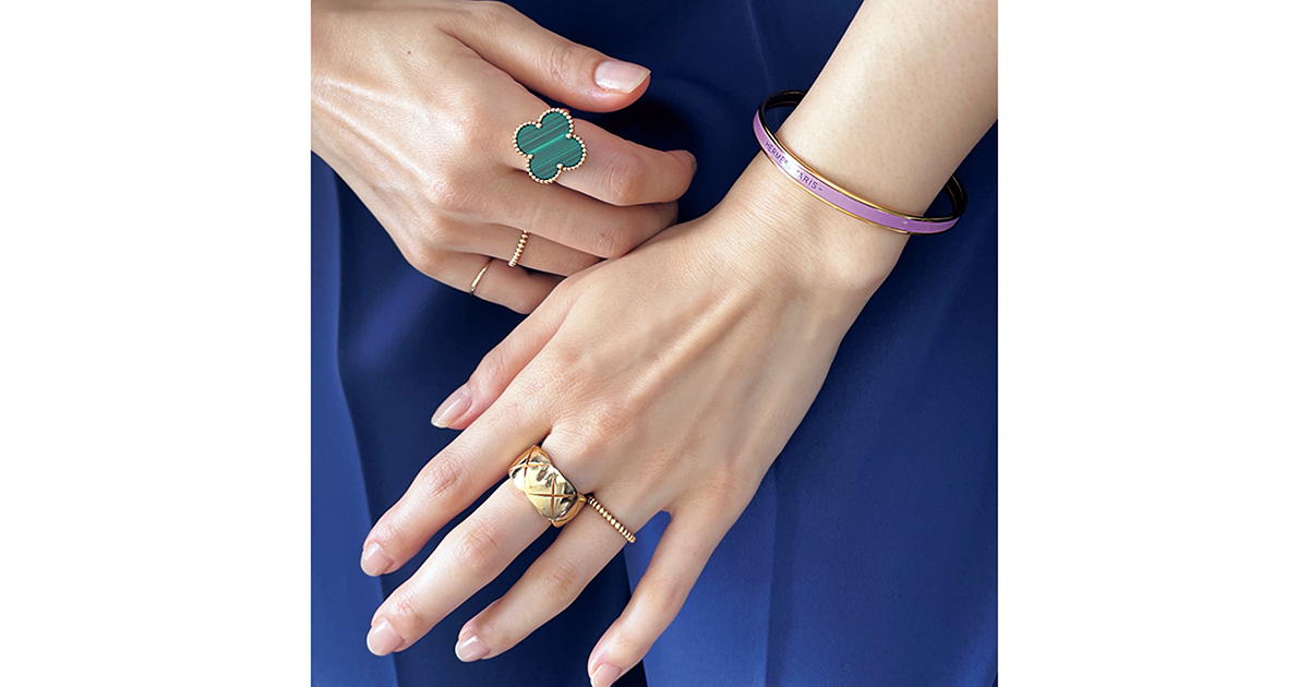 シャネルの名品リング】ココ クラッシュはコーデ無限大！ジュエリー