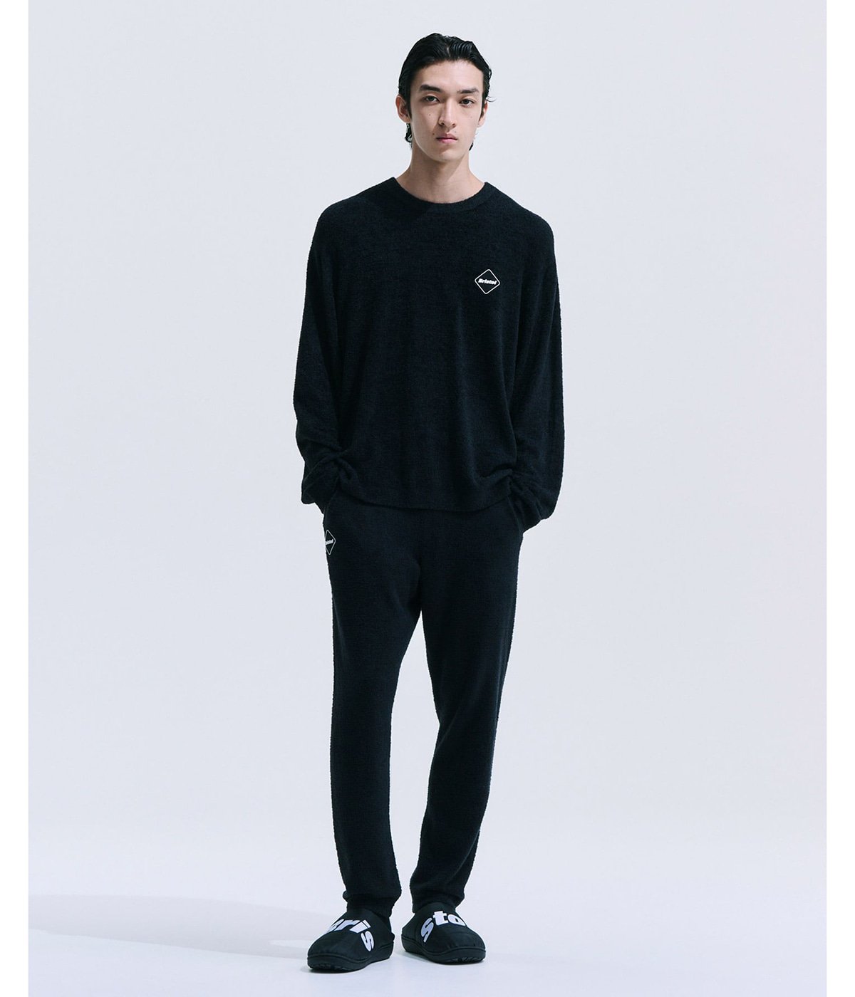 BAREFOOT DREAMS PILE CREWNECK TOP | F.C.Real Bristol(エフシー