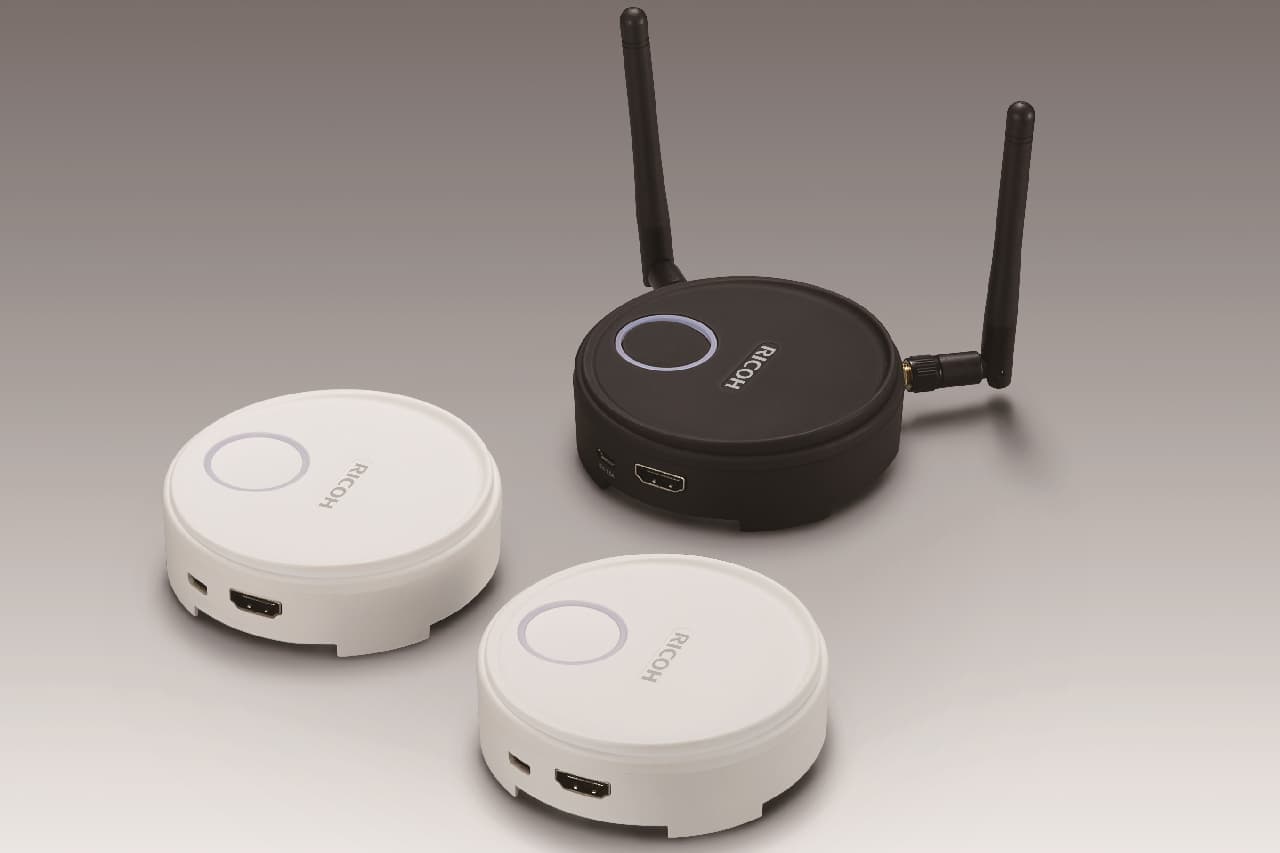 配線すっきり！プロジェクターとPCを無線でつなぐ「RICOH Wireless