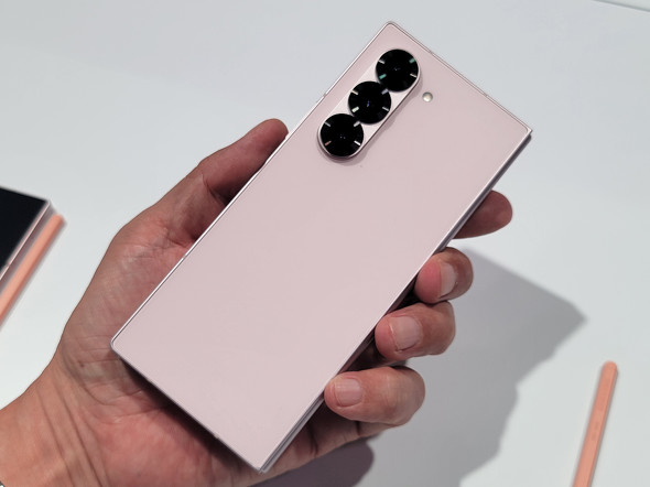海外限定、淡いピンク色の「Galaxy Z Fold6」 日本発売も期待したい