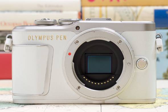 デジタル一眼ランキング、オリンパス「PEN E-PL9 EZダブルズームキット